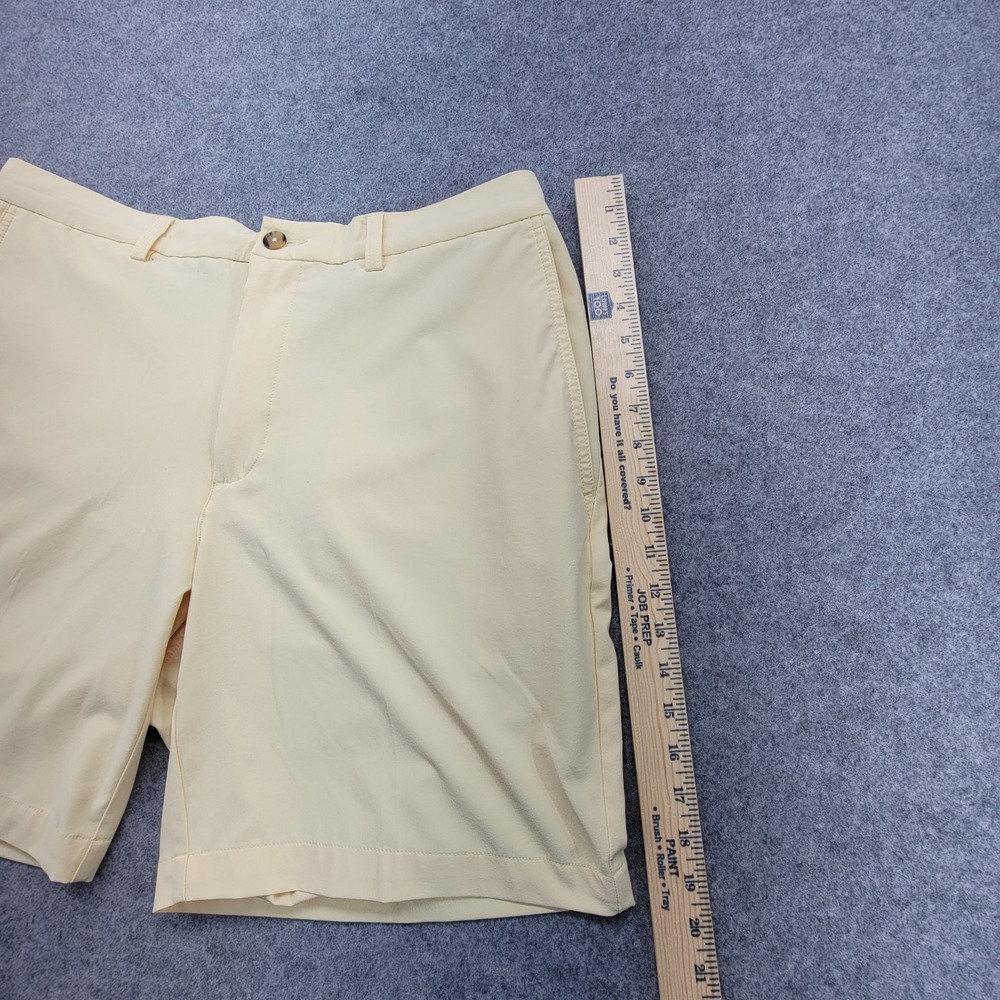 Donald Ross Shorts Mens 40 Beige Flat Front Chino Golf Active Polyester